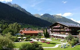 Familien- & Vitalhotel Auenhof